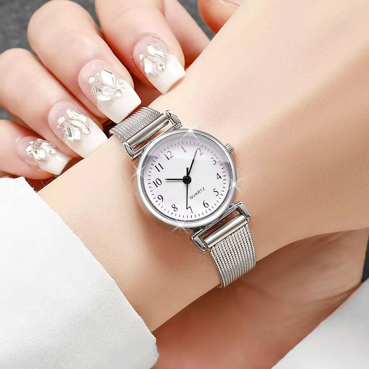 1/2PCS Fashion Women Watches S - Mesh Stainless Strap recension och pris